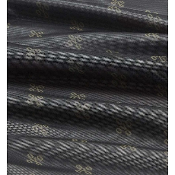 SELLING FOR RETAIL ON INSTAGRAM - Picture 3 of 6